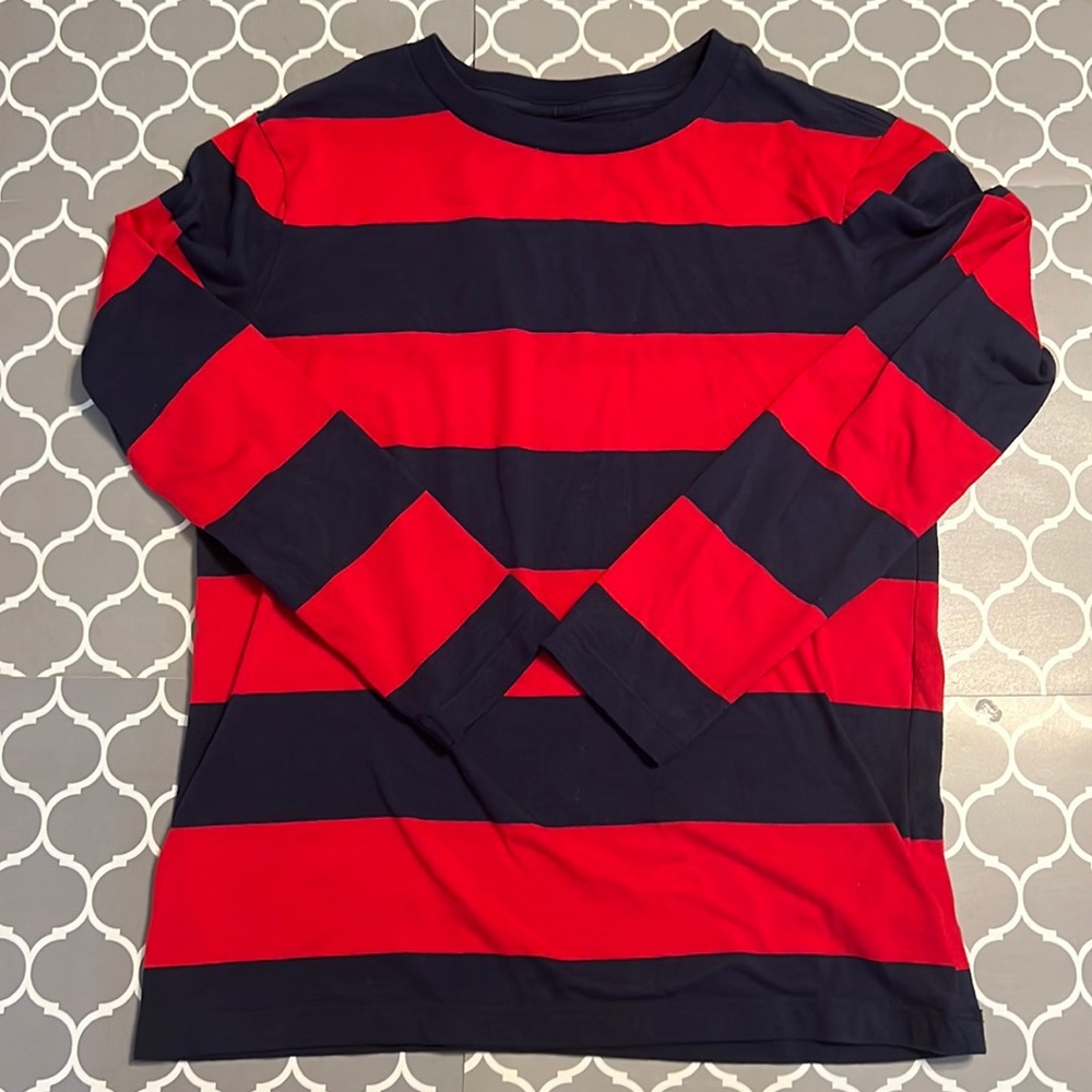 Boys 10/12 (L) Red and navy, long sleeve, old navy shirt